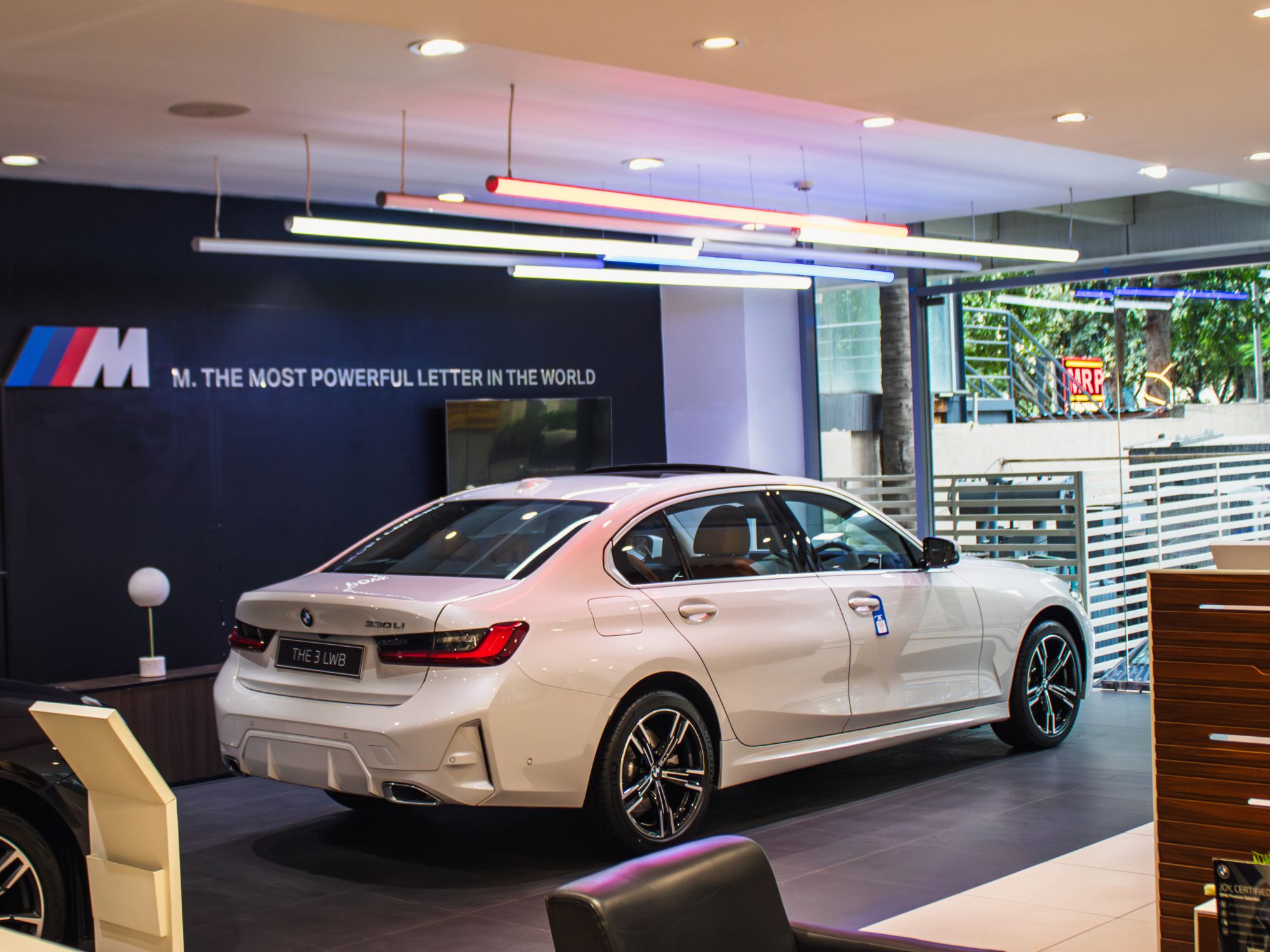 BMW Whitefield Bengaluru Store Image (8)