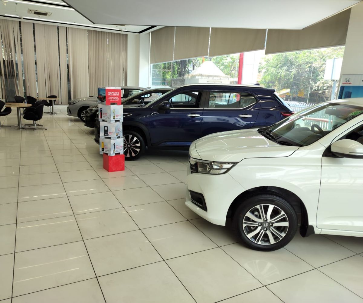 Gurgaon Store Slider Image (6)