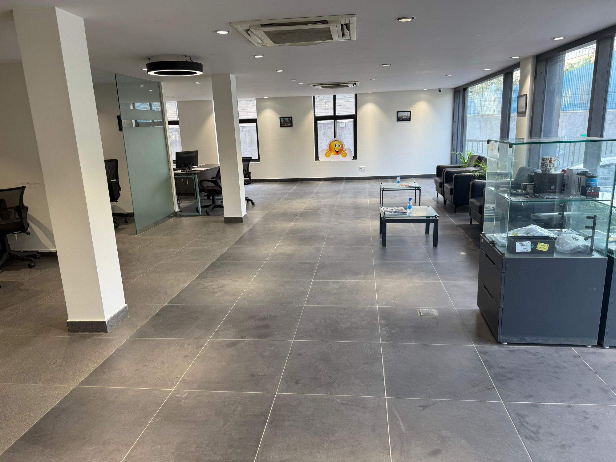 MG Delhi Jahangirpuri Store Image (10)