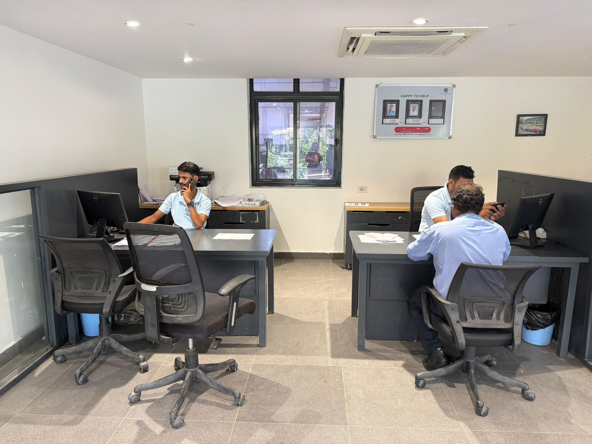 MG Delhi Jahangirpuri Store Image (4)