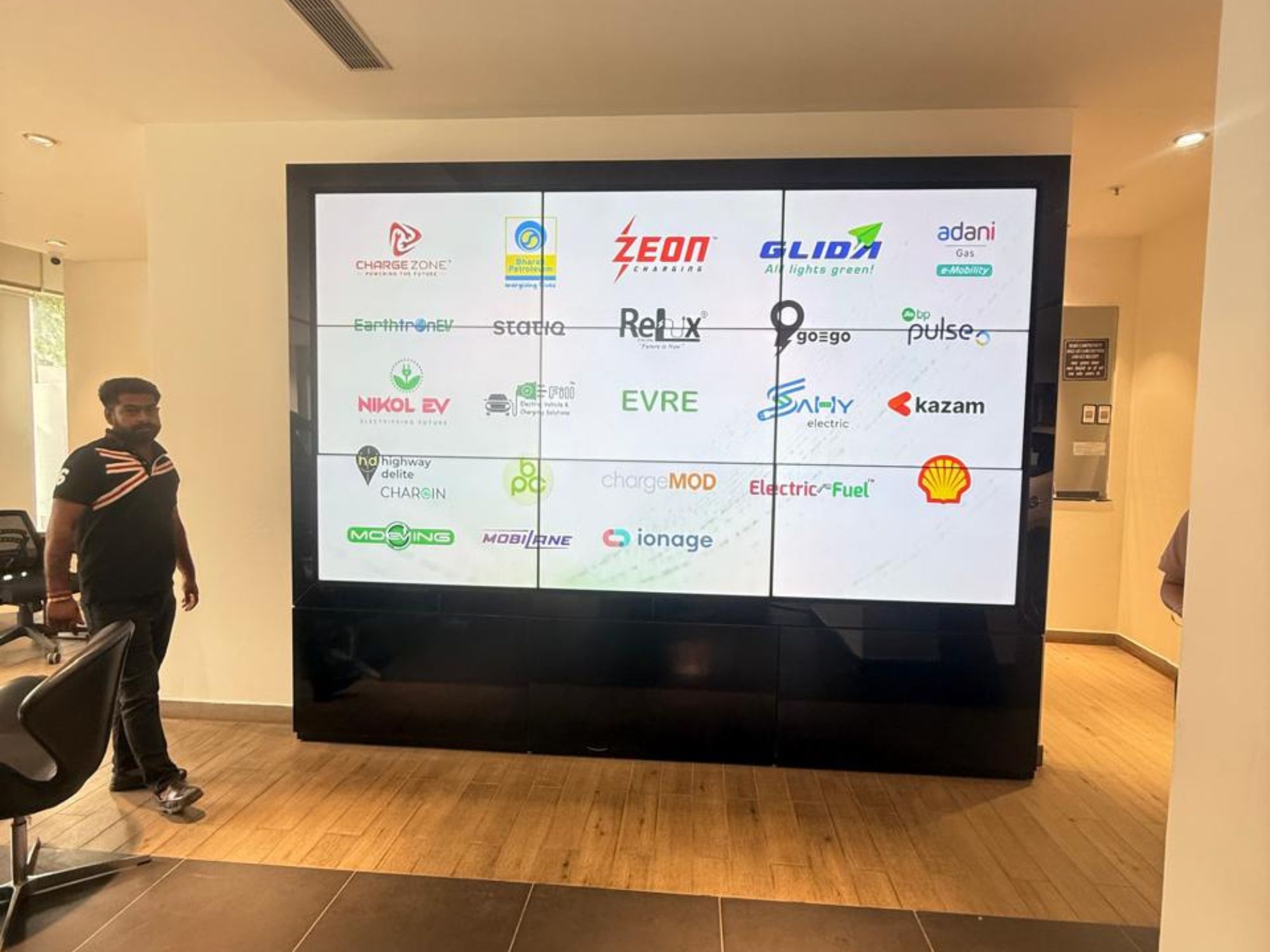 MG Gurgaon Store Image Showroom (17)