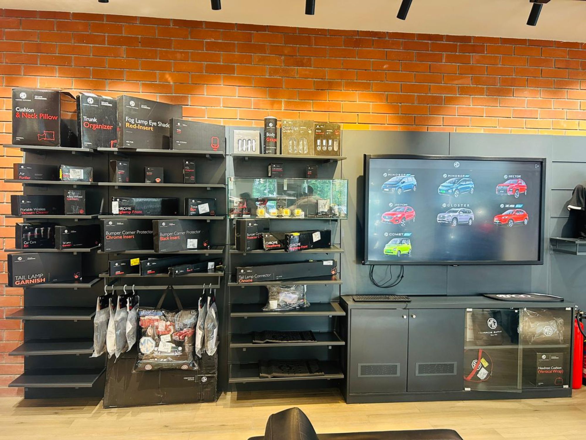 MG Gurgaon Store Image Showroom (4)