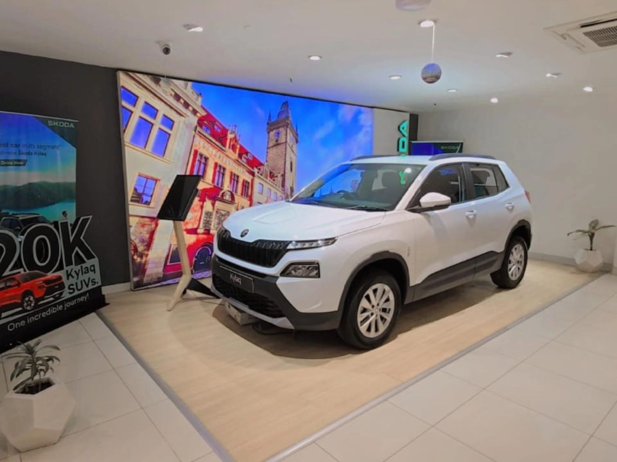 PV Skoda Store Image (6)