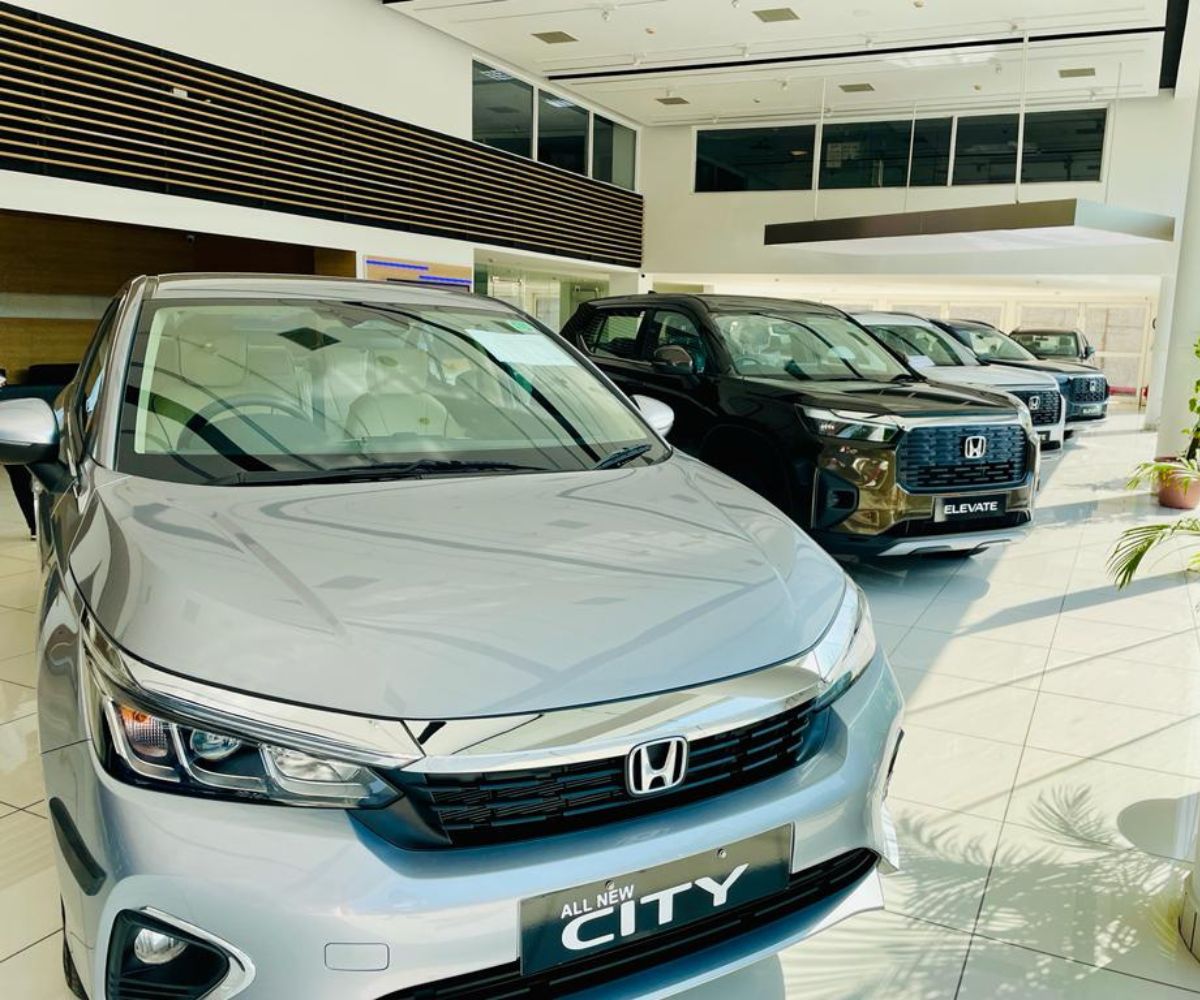 Peeragarhi, Delhi Store Image (10)