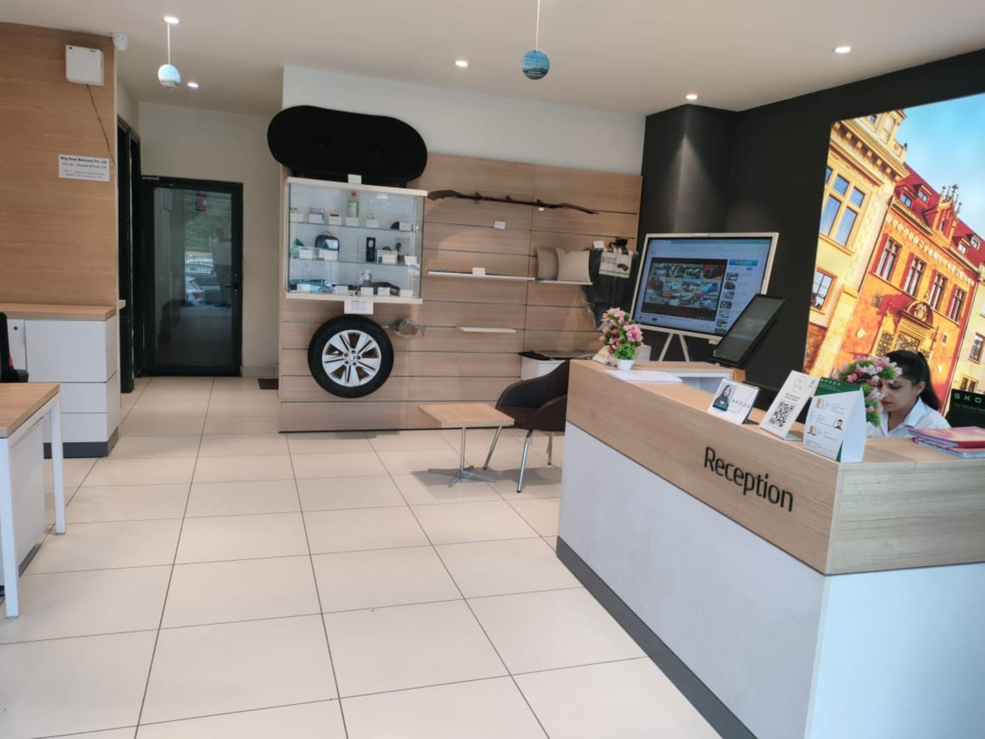 Skoda Gurgaon Store Image GP11 GGN (5)