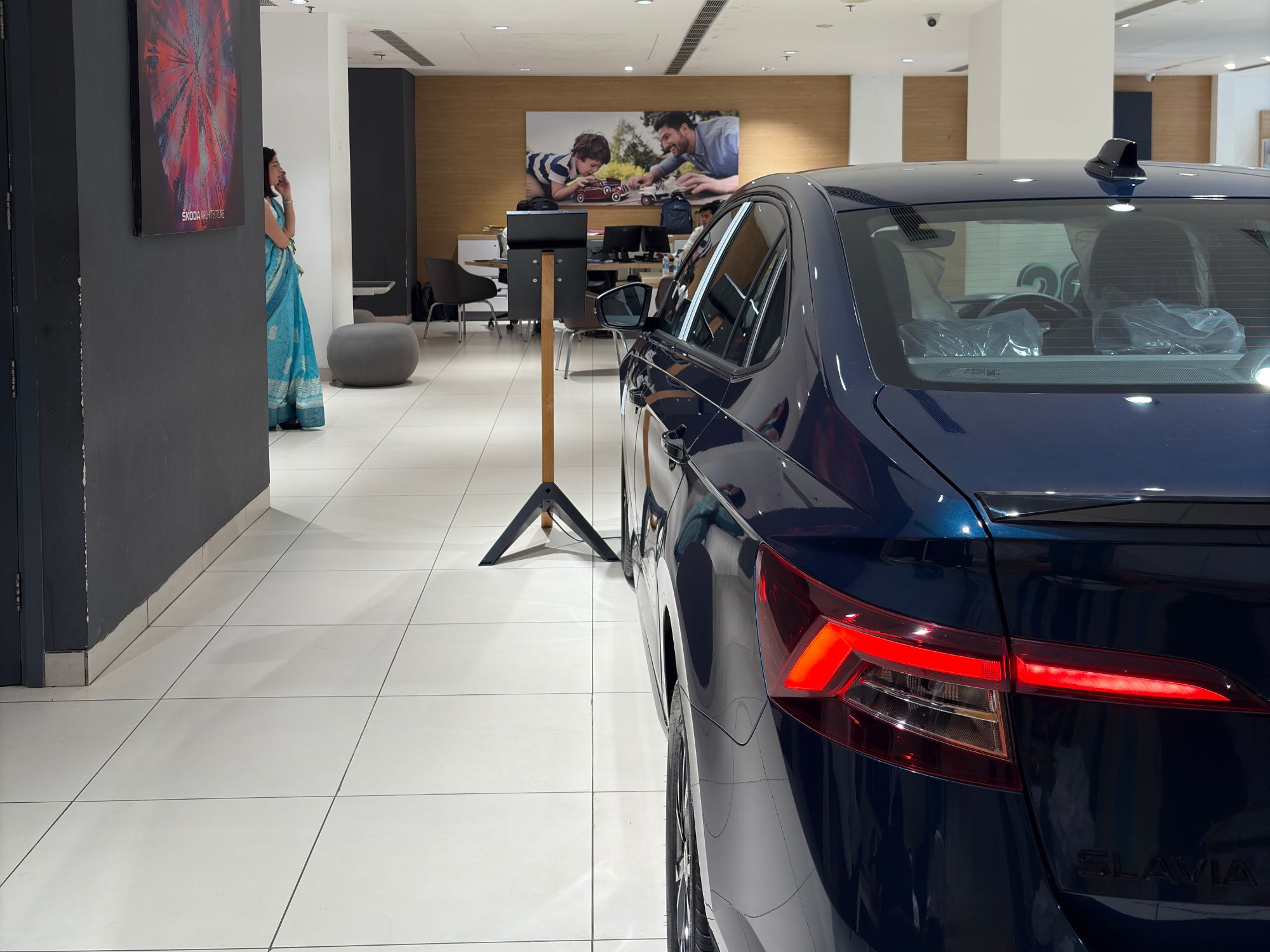 Skoda Store Image Gurgaon GGN Showroom (13)