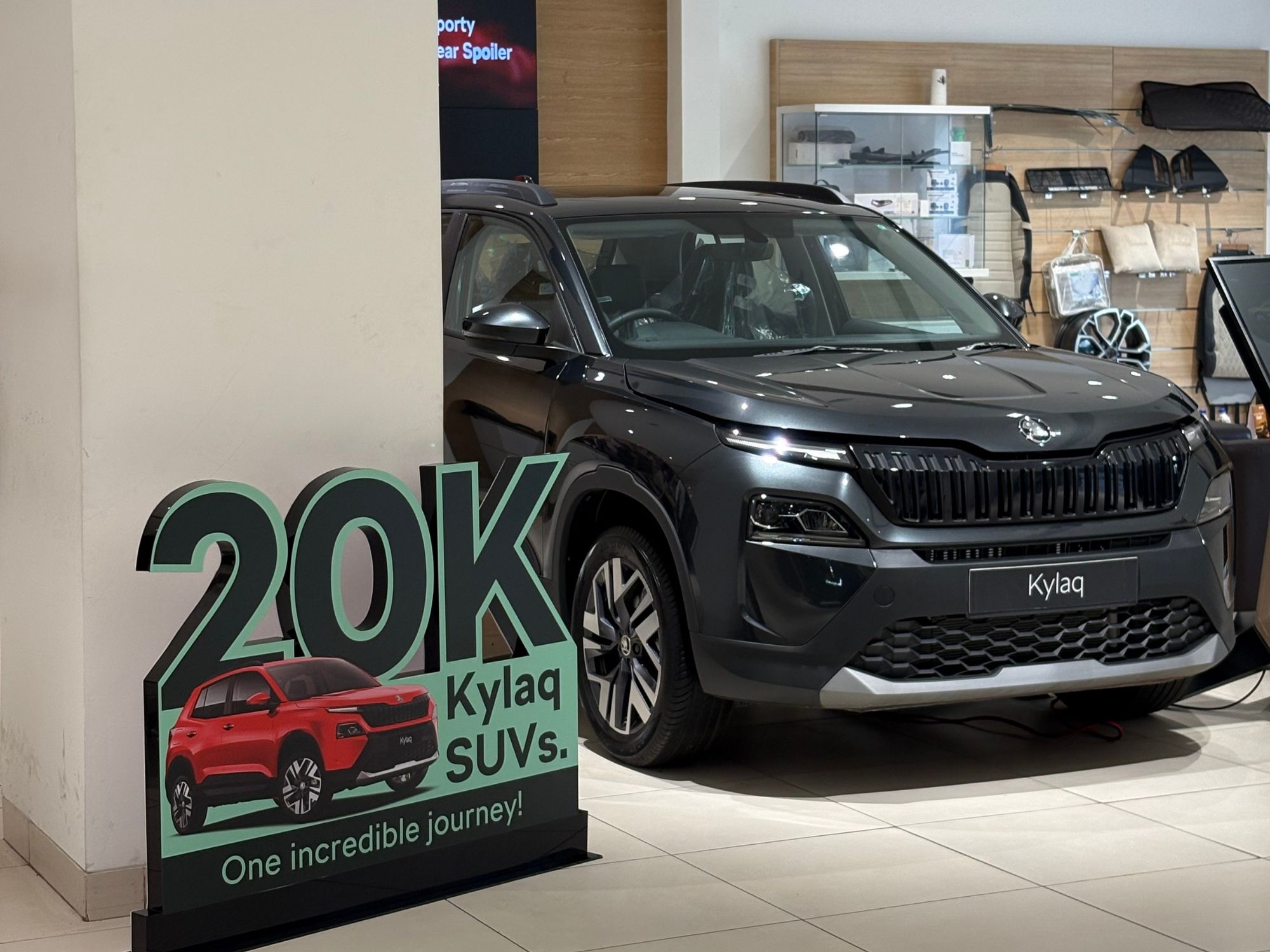 Skoda Store Image Gurgaon GGN Showroom (14)