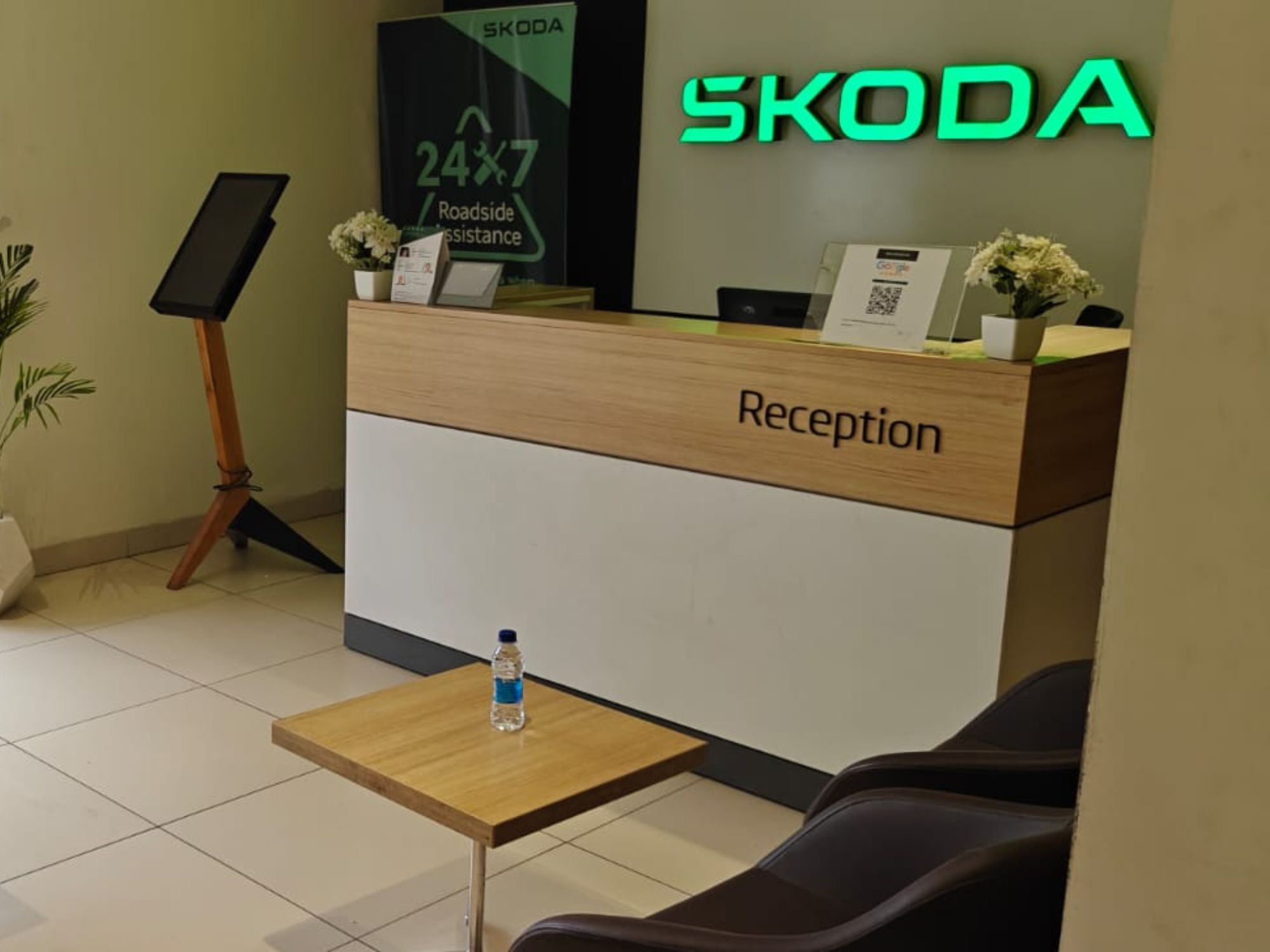 Skoda Store Image JP (5)