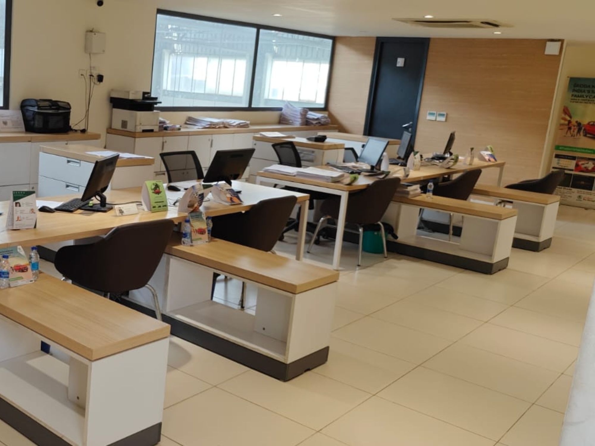 Skoda Store Image JP